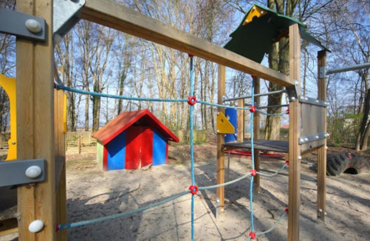 Вилла Bernsteinreiter Erlebnishof Barth, Blockhutte 17 Экстерьер фото